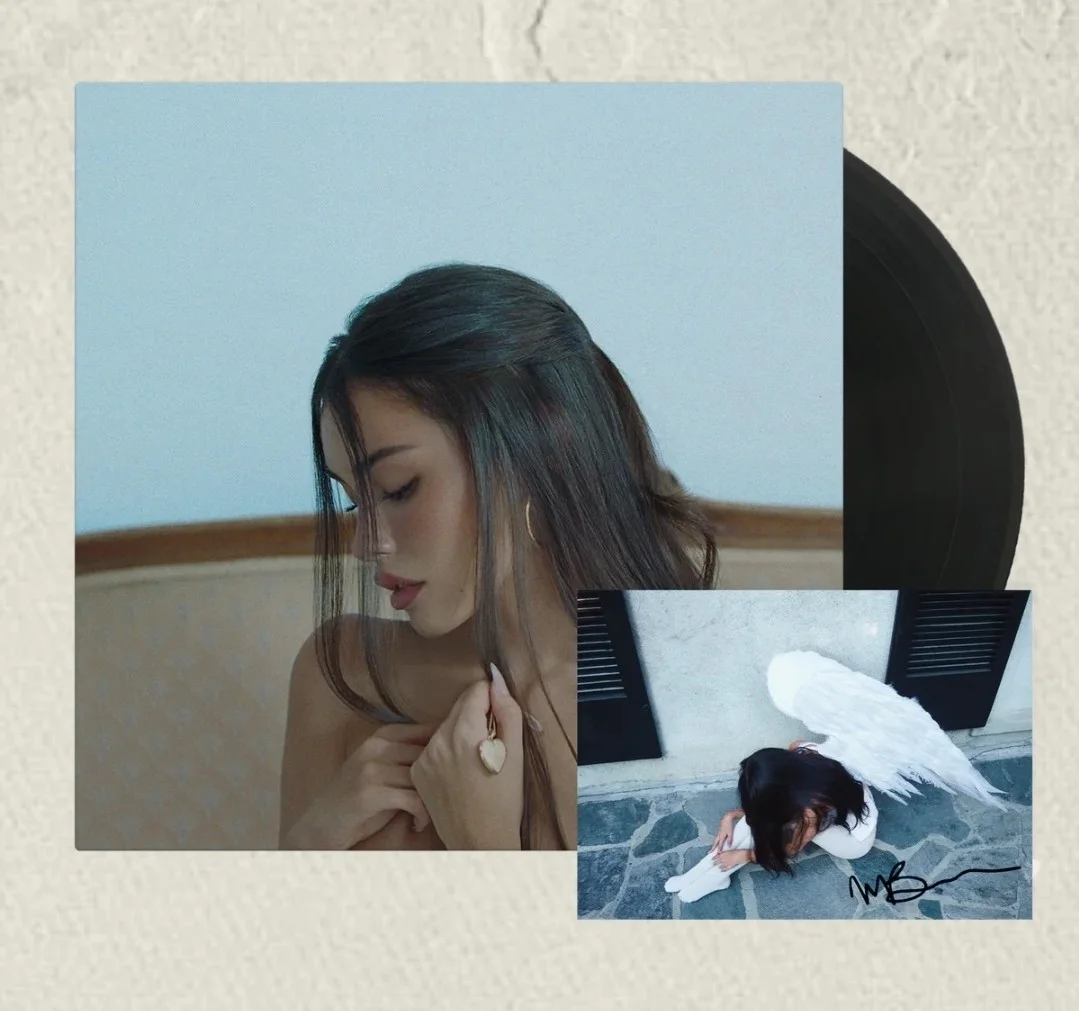 Madison Beer Limited Edition Locket Vinyl Signed Insert, image 3