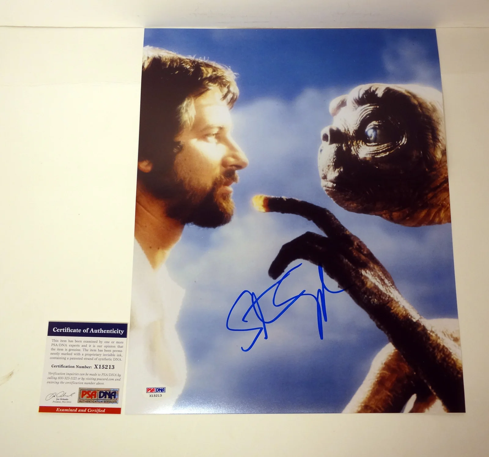 Steven Spielberg — Steven Spielberg Jaws ET Signed Autograph 11x14 Photo PSA/DNA COA #1