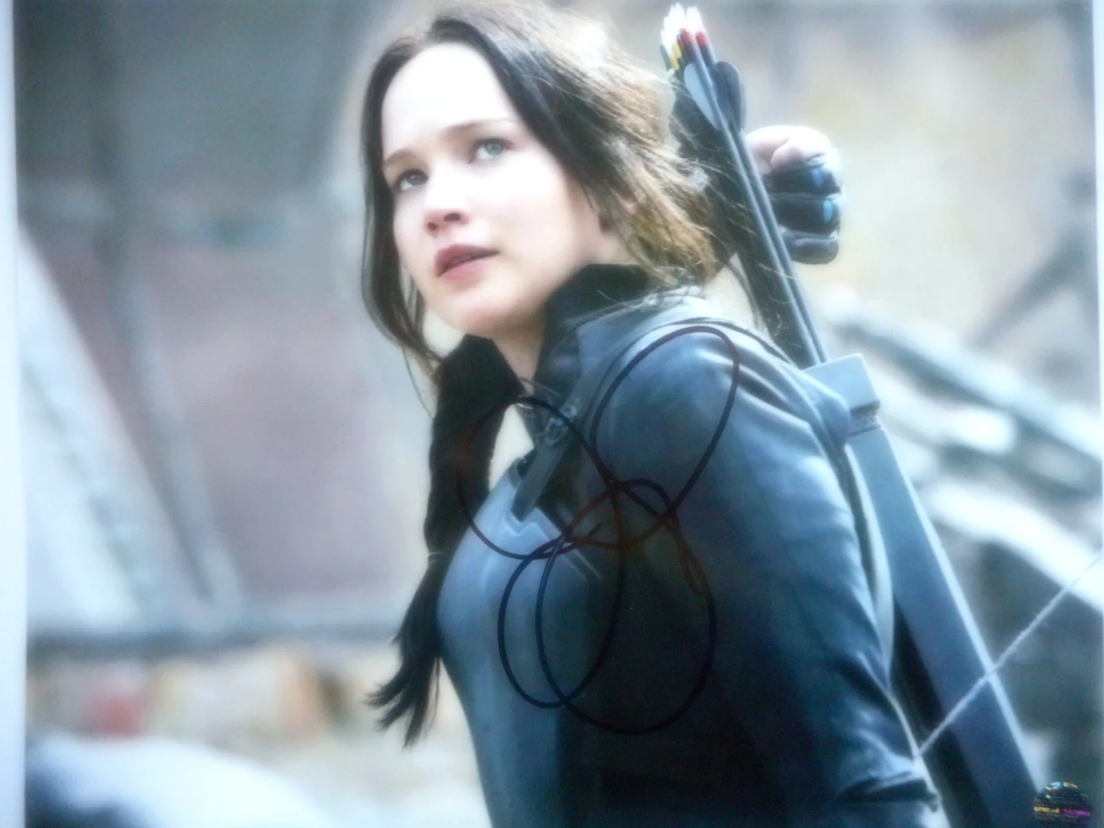 Jennifer Lawrence — Jennifer Lawrence Signed /Autographed The Hunger Games 8x10 Photo COA/Hologram, изображение 2