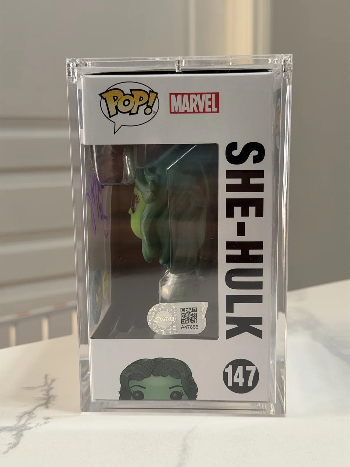 TATIANA MASLANY — TATIANA MASLANY SIGNED SHE-HULK FUNKO POP 147 COMIKAZE AUTOGRAPH MARVEL SWAU COA, image 2