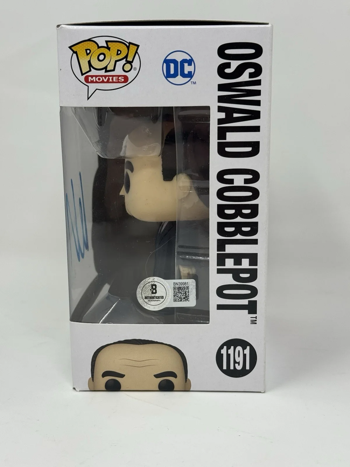 Collin Farrell — Colin Farrell Signed The Batman Oswald Cobblepot Funko Pop Autograph Beckett COA, изображение 4