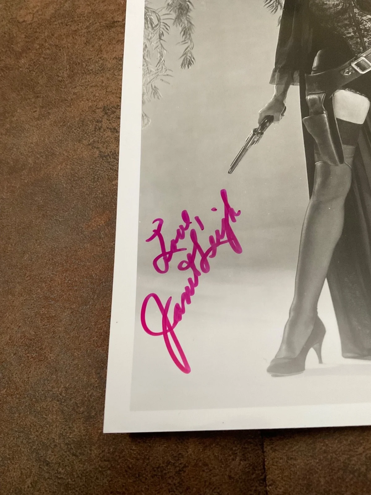 DECEASED JANET LEIGH SIGNED 8x10 PSA AP93224, image 3