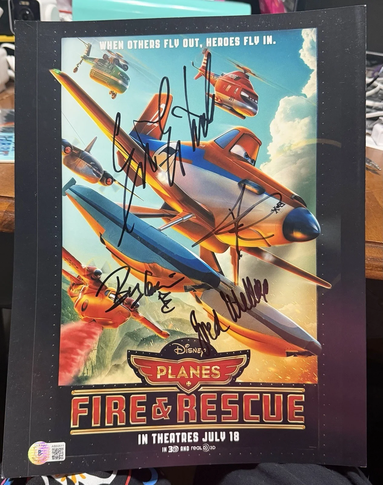 Fred Willard — Signed Fred Willard, Dane Cook+Autographed Disney PLANES 11x14 Photo BECKETT