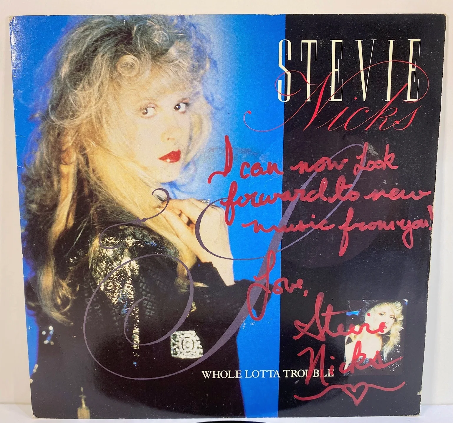 1989 Stevie Nicks Whole Lotta Trouble 45 Record Signed w/ Inscription, изображение 2