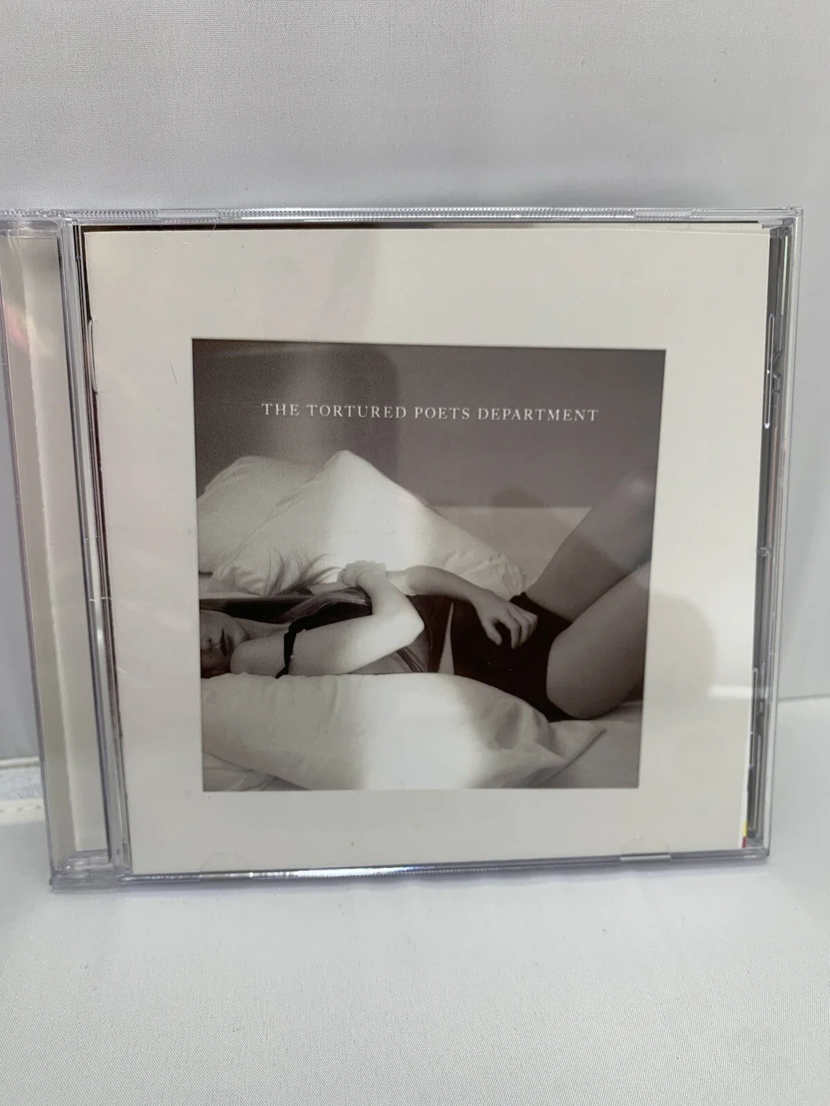 Taylor Swift The Tortured Poets Department CD With Hand Signed Heart RARE, изображение 3