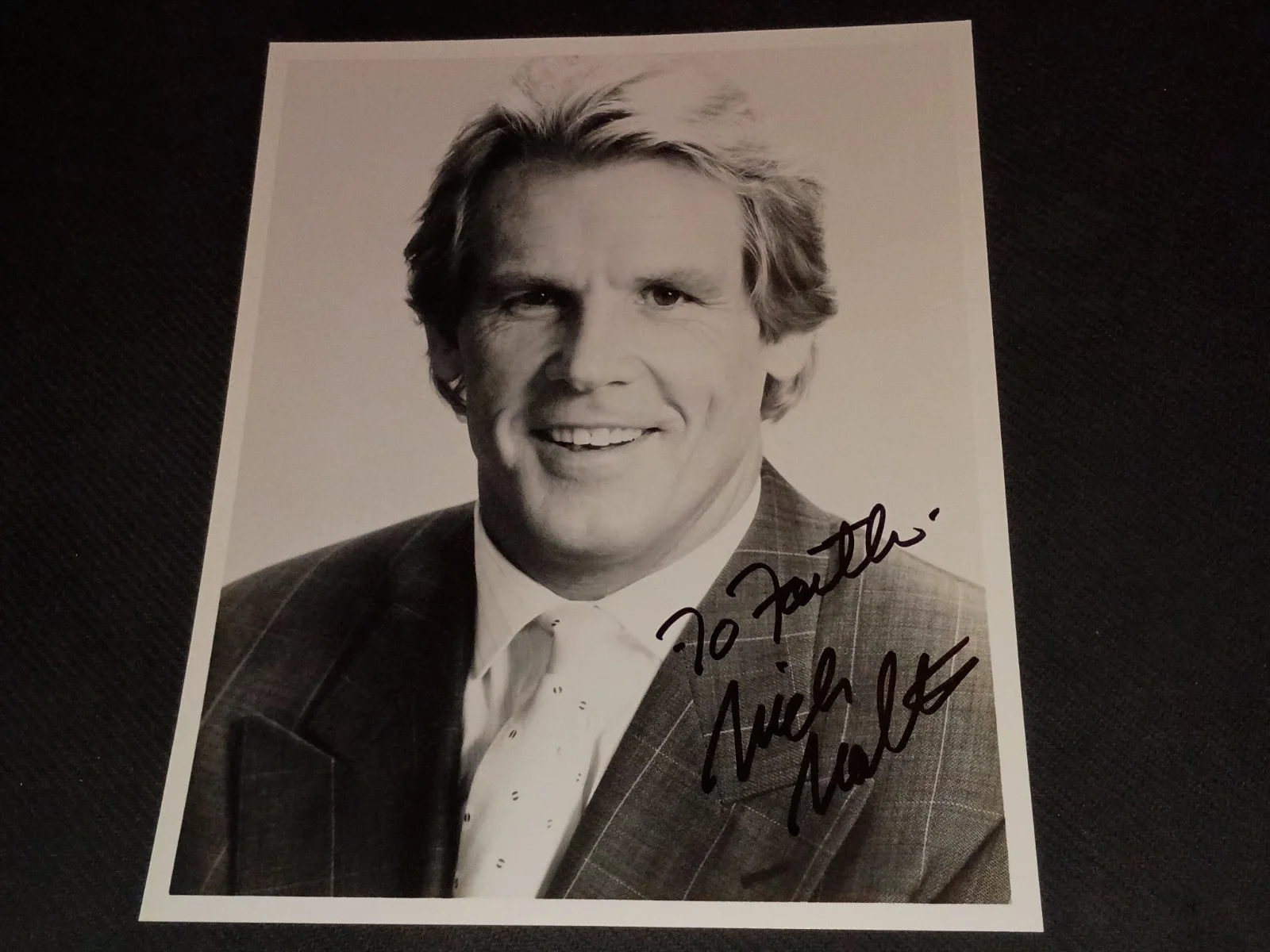 Nick Nolte — Nick Nolte HAND SIGNED 8x10 Photo 'To John' 48 Hours Poker Face
