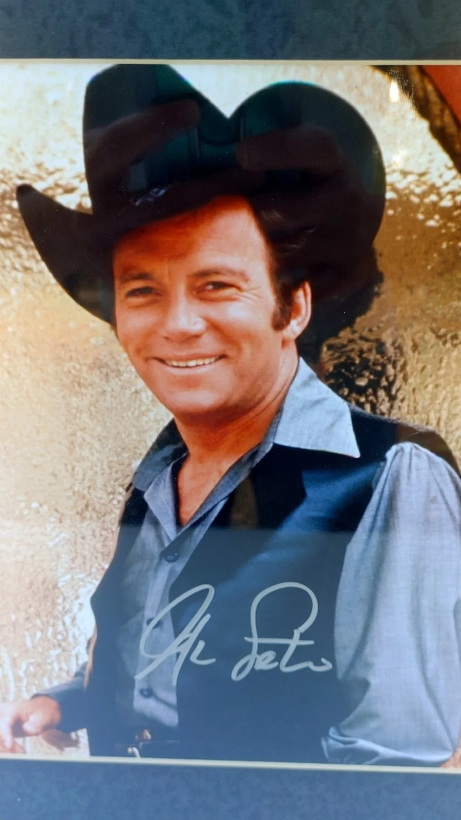 William Shatner — William Shatner as Jeff Cable Barbary Coast Autographed Photo Framed with COA, изображение 4