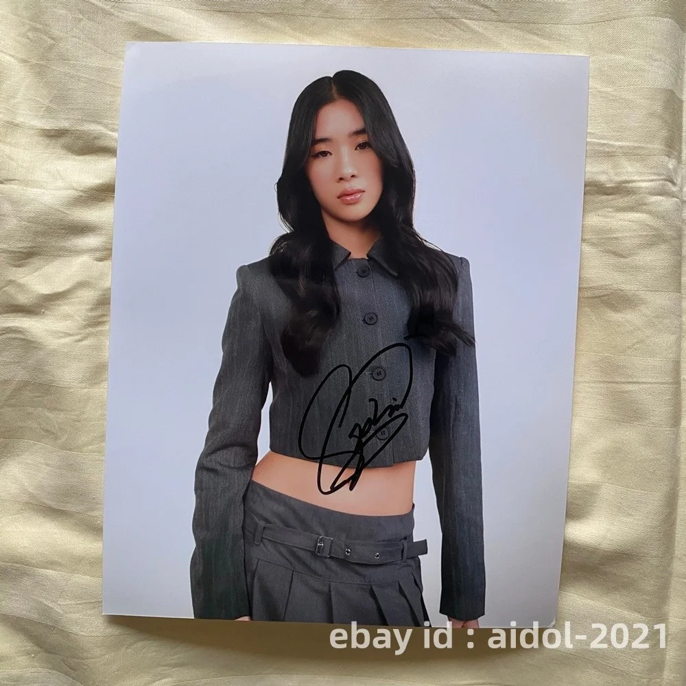 KATSEYE Autographed Signed Photo Gifts Collection Collectibles Rare 8*10 2025C, изображение 4