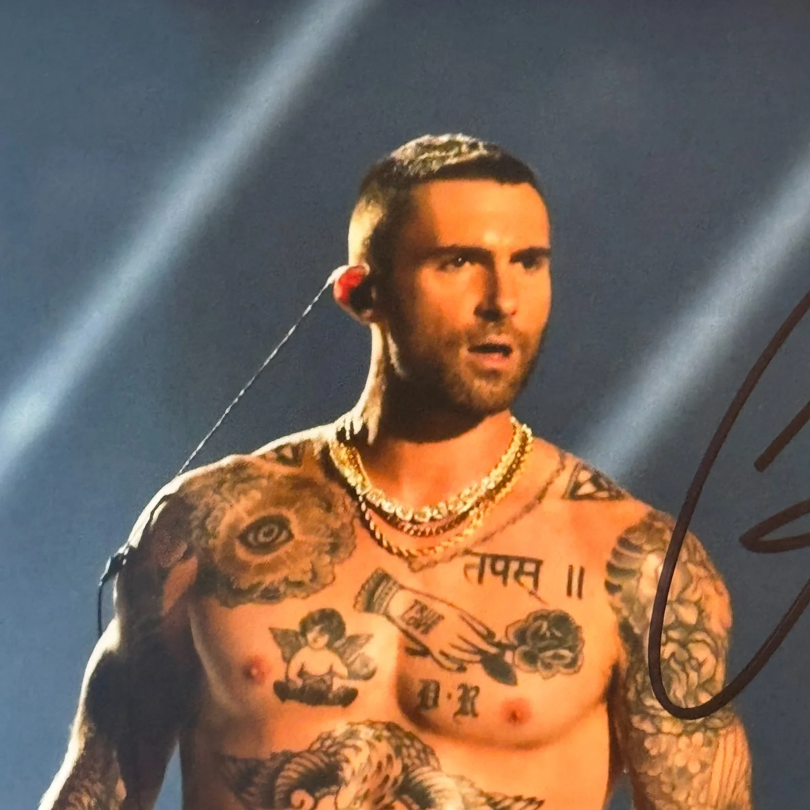 ADAM LEVINE OF BAND MAROON 5 SIGNED AUTOGRAPHED 8X10 PHOTOGRAPH AUTO PHOTO W/COA, изображение 2