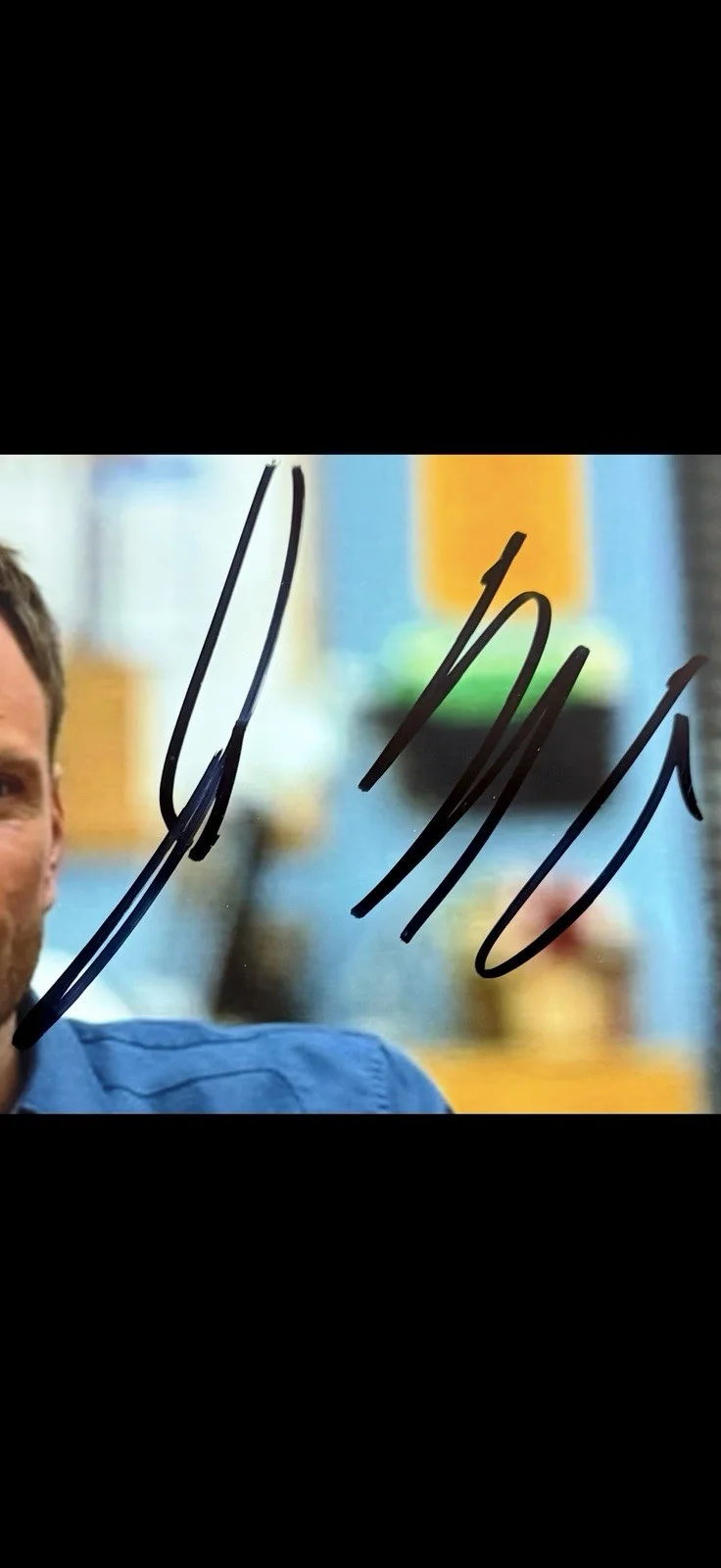 JOEL MCHALE FAMOUS ACTOR SIGNED AUTOGRAPHED COMMUNITY PHOTO, image 2