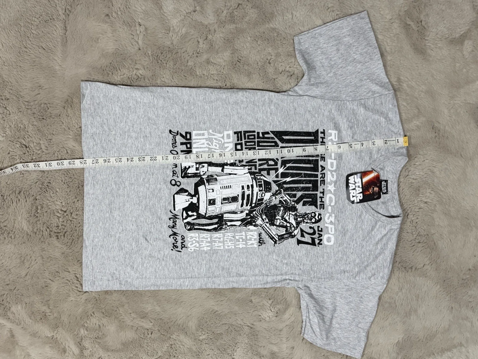 Official Star Wars Disney ‘Droids’ Shirt Size Small New With Tags Greg R2D2 C3PO, изображение 5