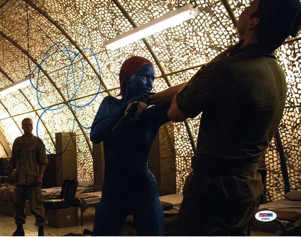 jennifer lawrence — Jennifer Lawrence X-Men Autographed Signed 11x14 Photo PSA/DNA COA
