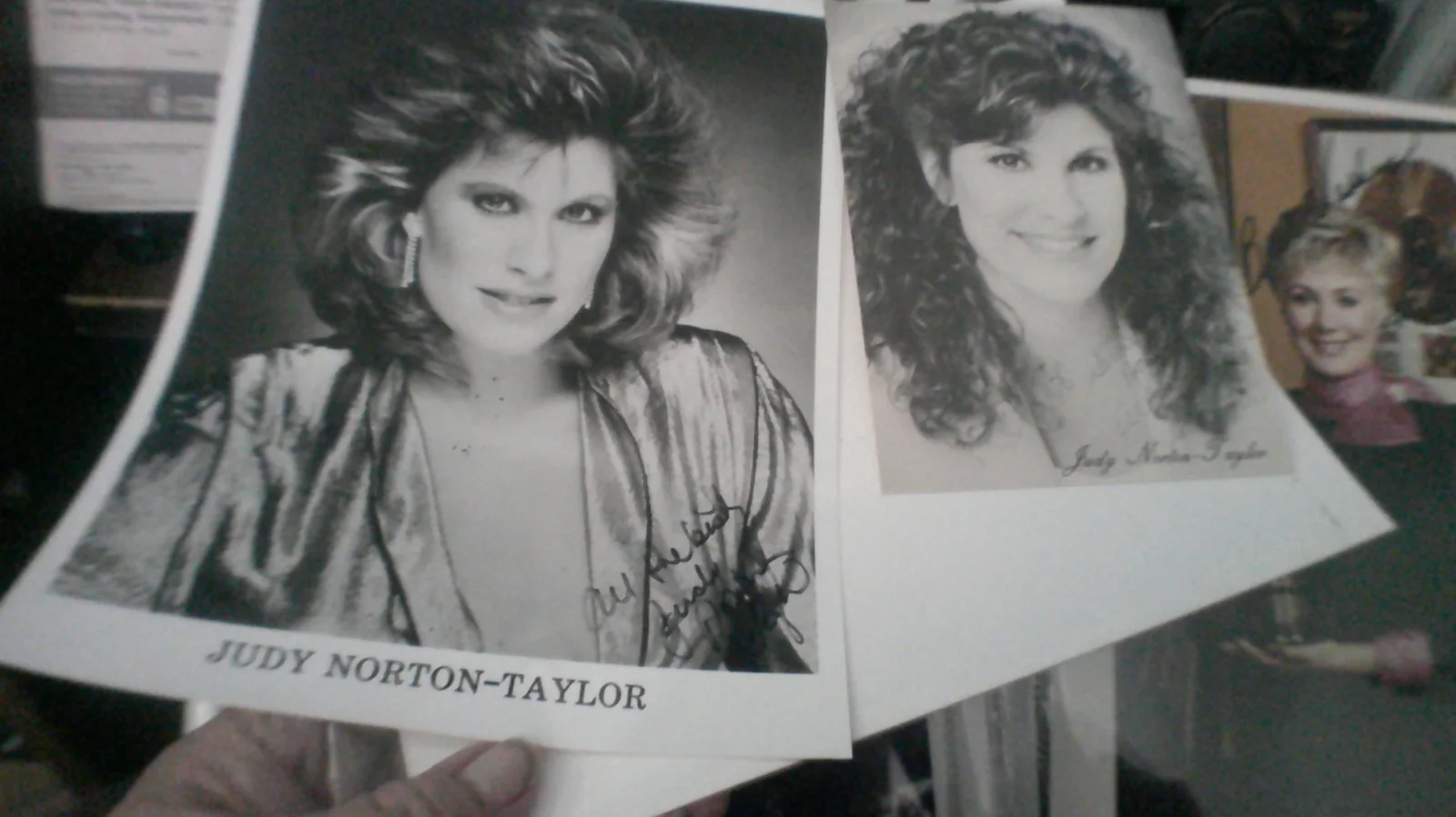Judy Norton — Judy Norton Signed Autographed 2 Photos Mary Ellen of The Waltons, изображение 4