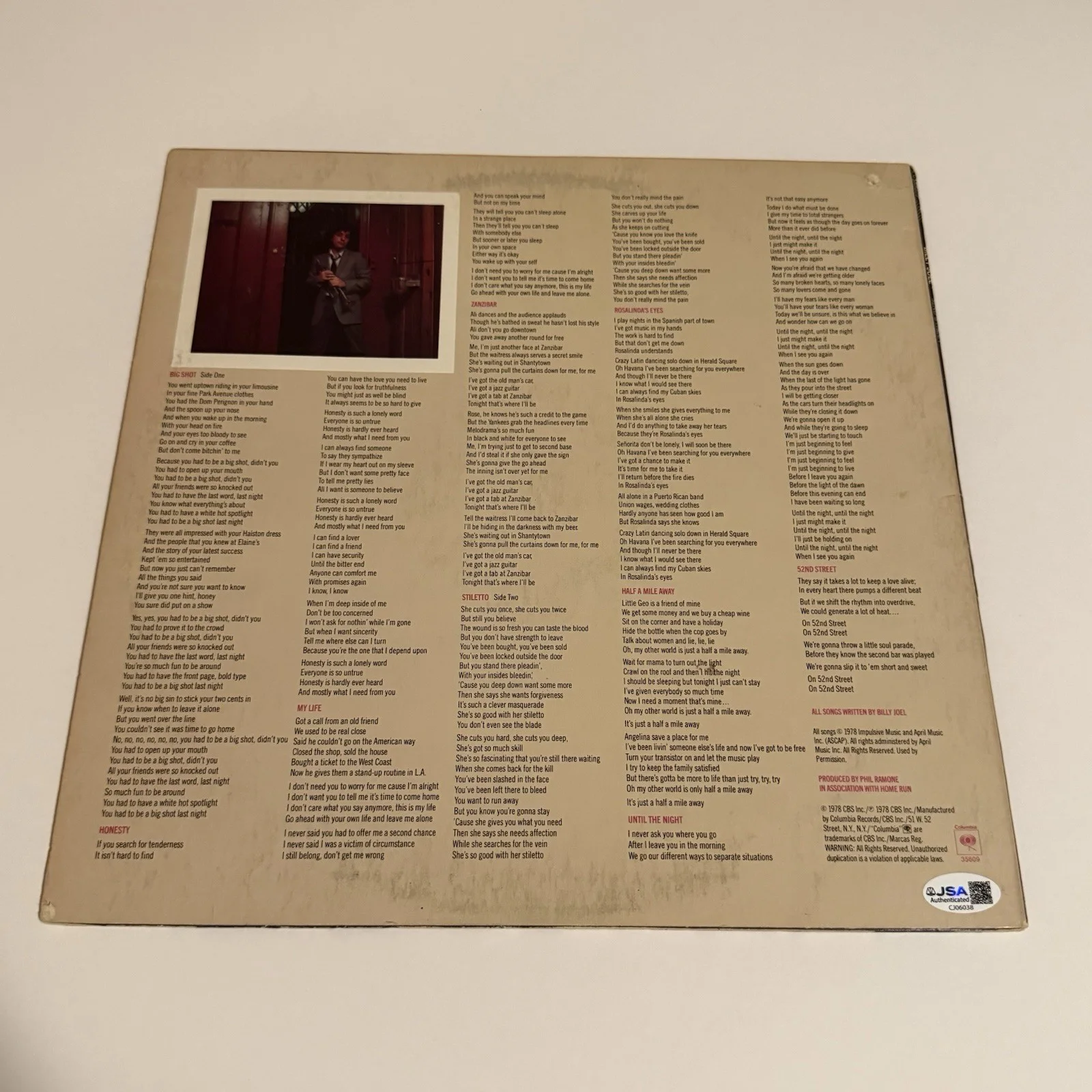 BILLY JOEL SIGNED 52nd STREET VINYL RECORD PIANO MAN JSA COA, image 3