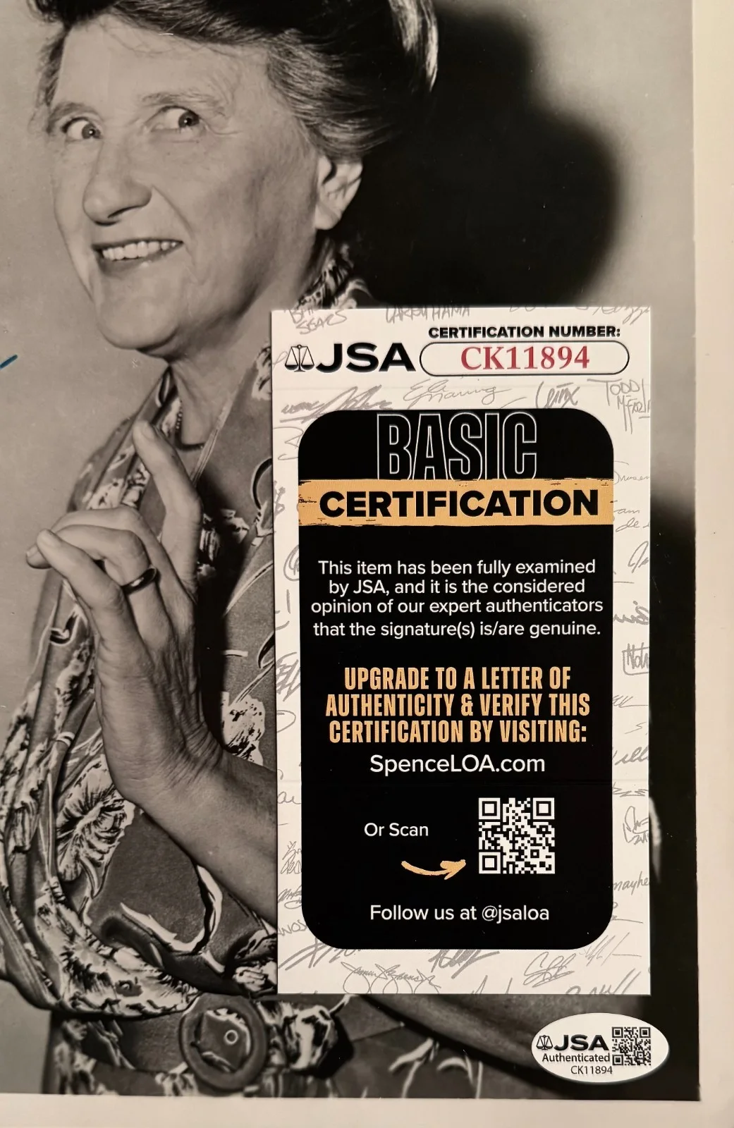 Marjorie Main — MARJORIE MAIN SIGNED Autographed 8" x 10" PHOTO Ma and Pa Kettle JSA CERTIFIED, image 2