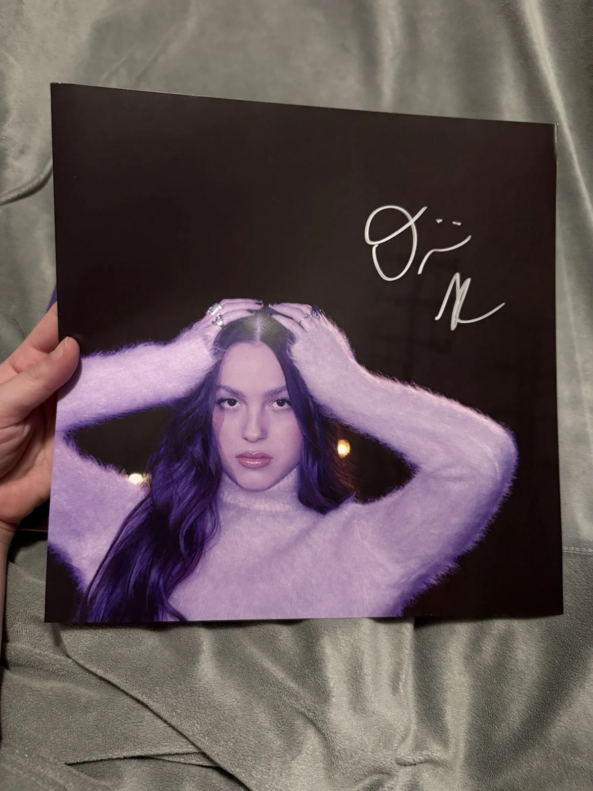 Olivia Rodrigo Signed Autograph Guts Vinyl Insert *Read Desc, image 2
