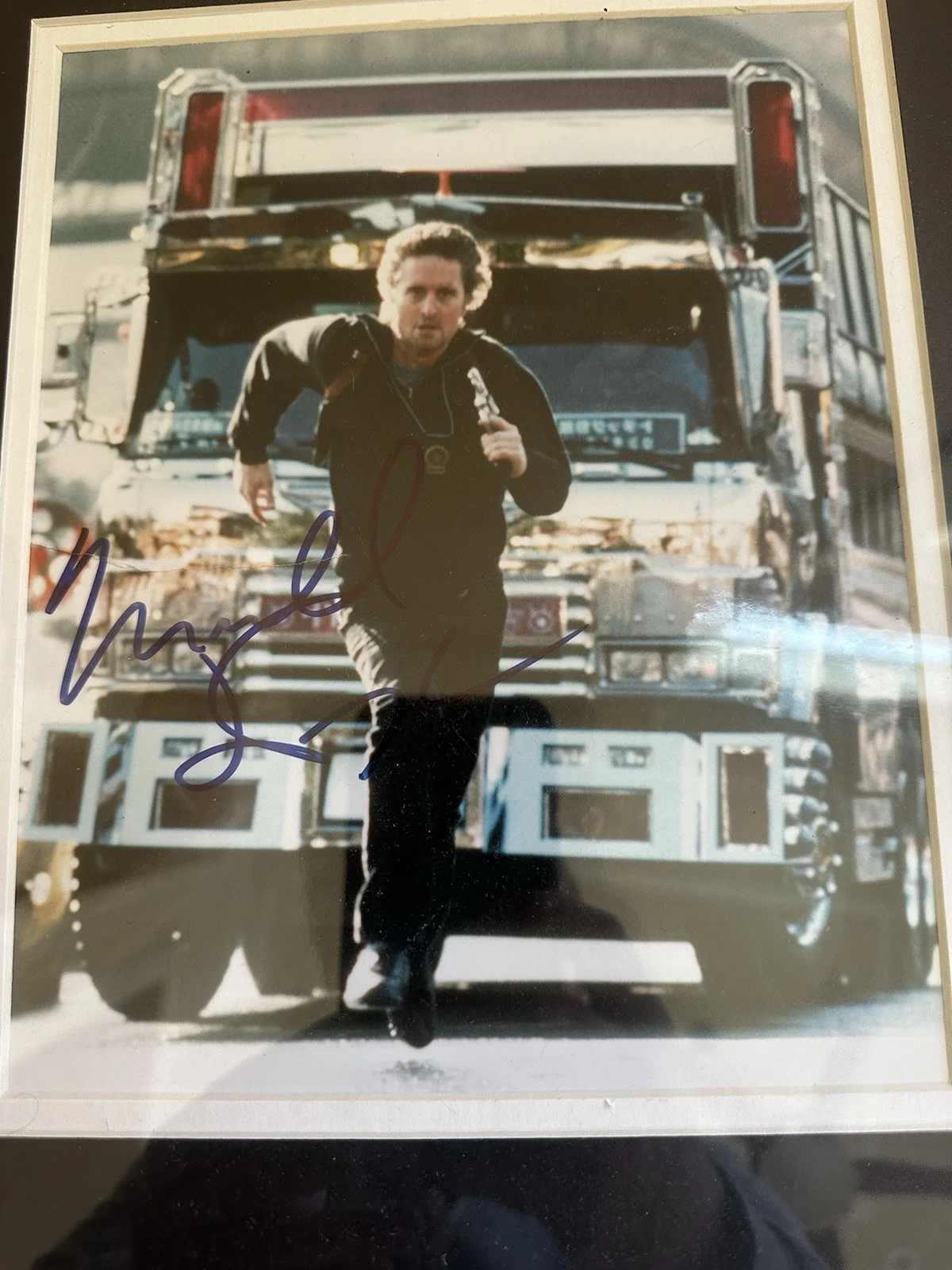 Michael Douglas autograph Black Rain Framed Matted, image 2