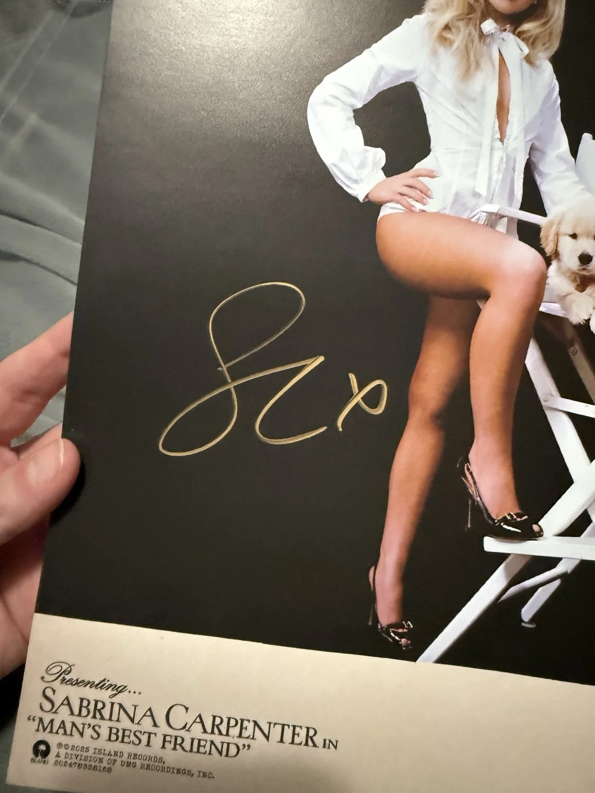 Sabrina Carpenter Signed Autographed Insert Man’s Best Friend Vinyl LP, изображение 3