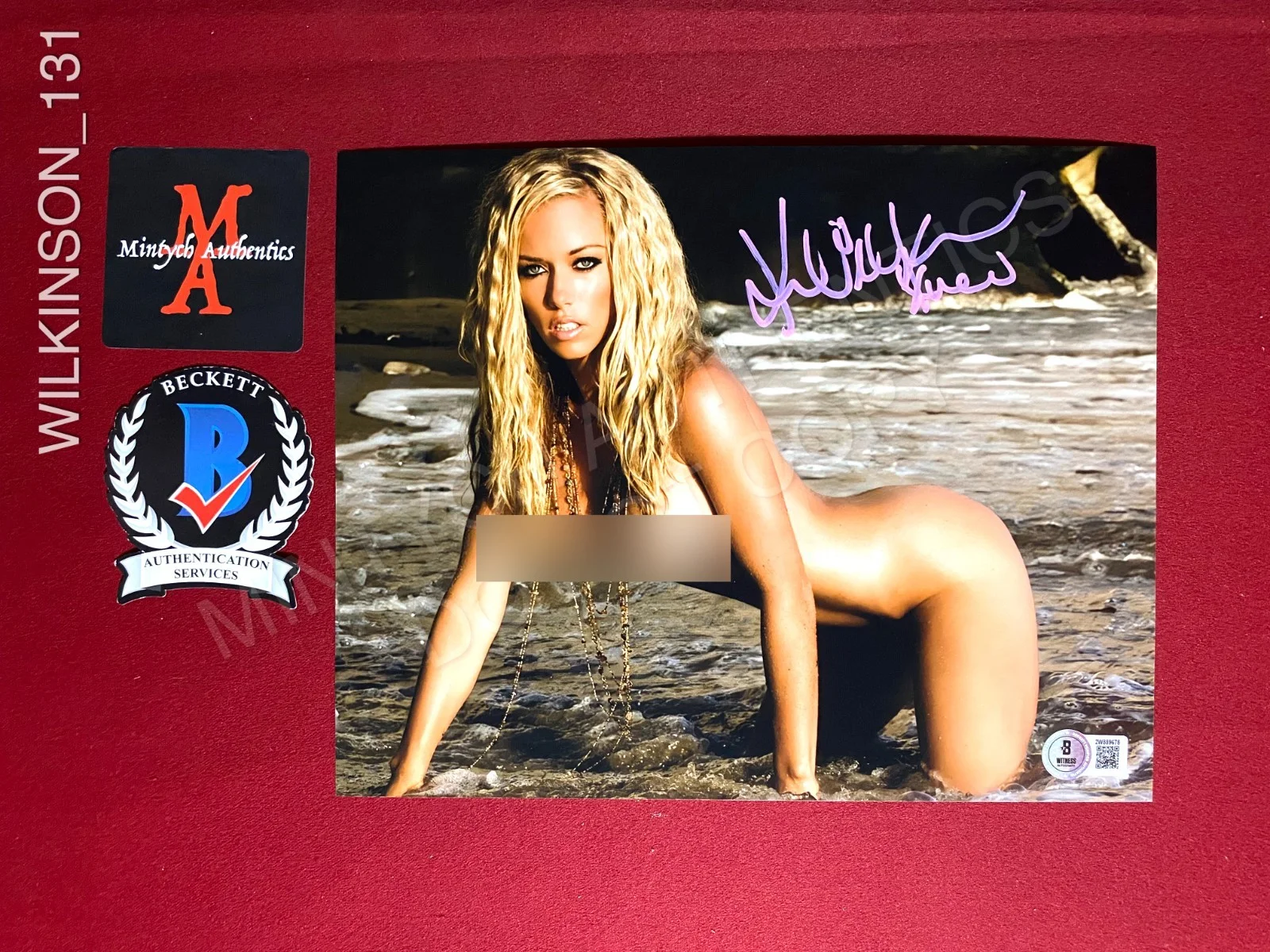 Kendra Wilkinson — Kendra Wilkinson autographed signed 8x10 photo Playboy Beckett COA