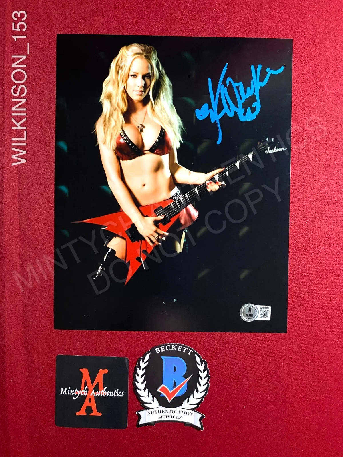 Kendra Wilkinson — Kendra Wilkinson autographed signed 8x10 photo Playboy Beckett COA