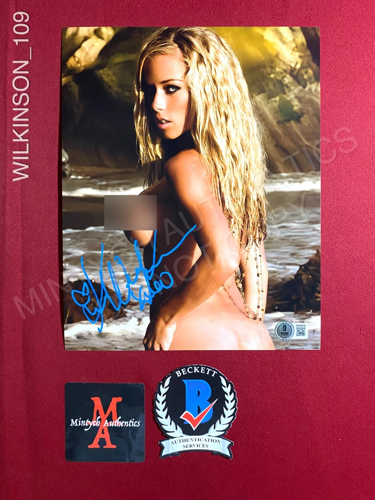 Kendra Wilkinson — Kendra Wilkinson autographed signed 8x10 photo Playboy Beckett COA