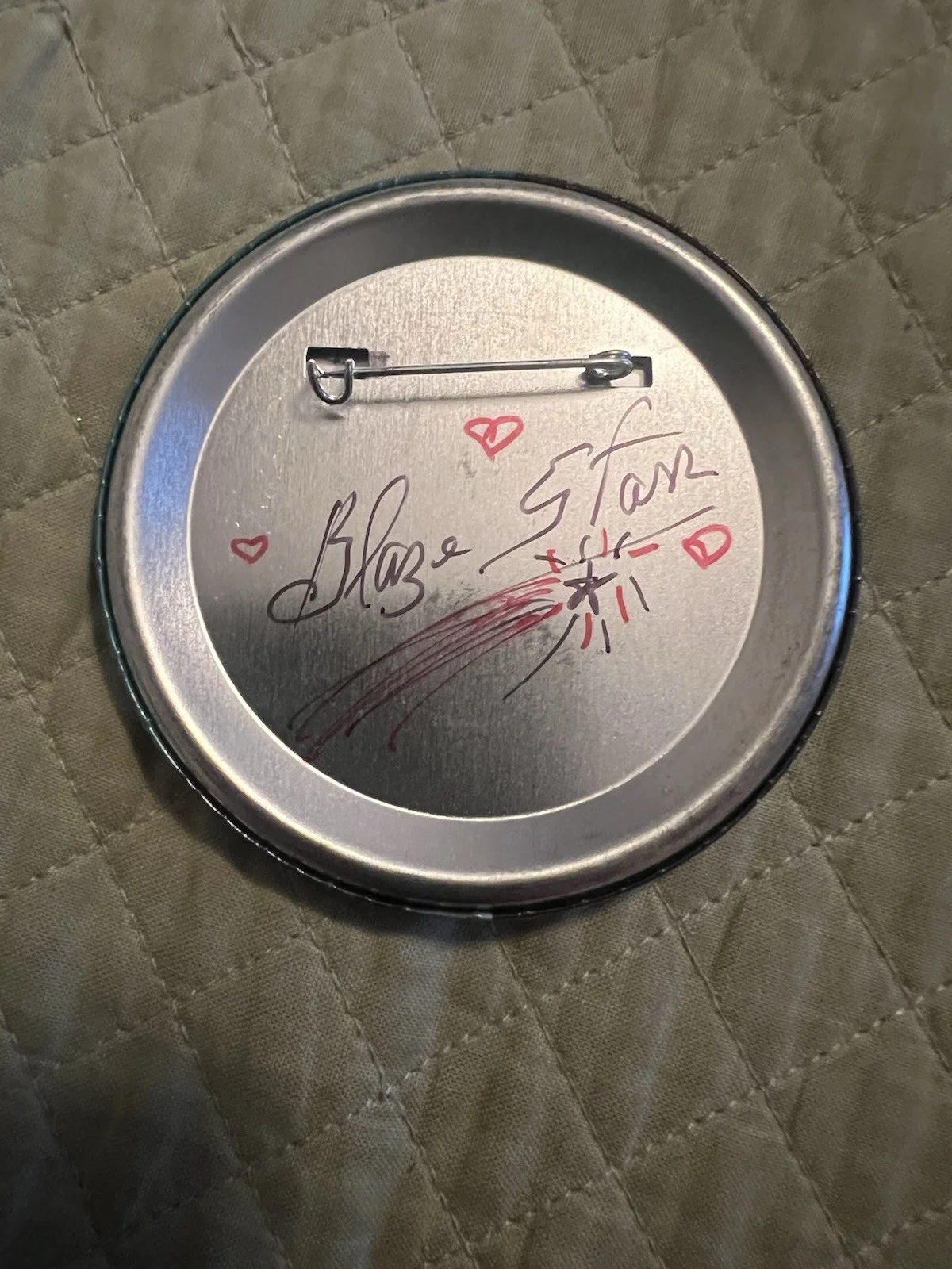 BLAZE STARR ORIGINAL SIGNED Movie Blaze Pin Button Promo Newman 2xs Signed, изображение 2