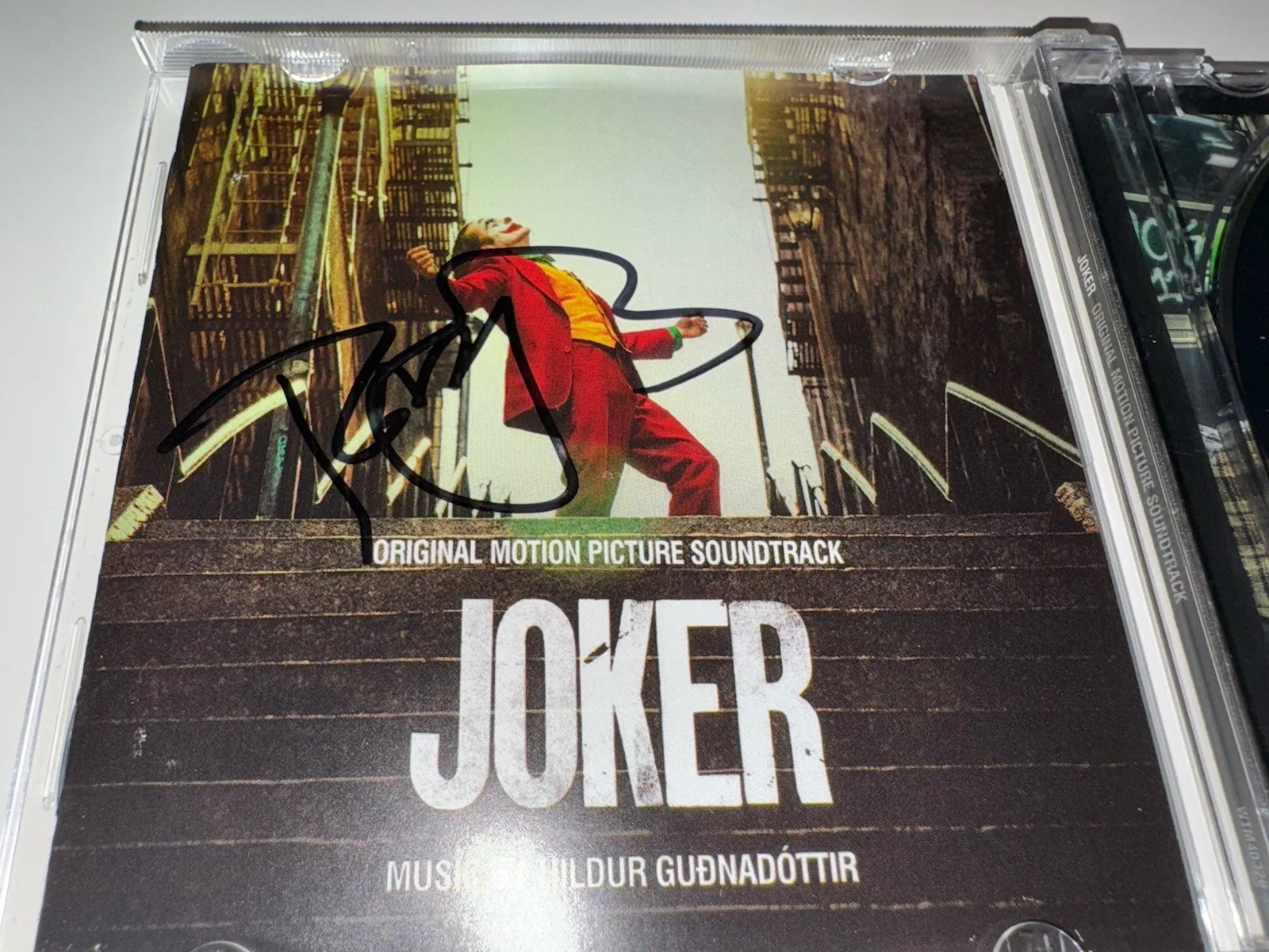Todd Phillips Signed the JOKER CD Insert Score RARE Director, image 2