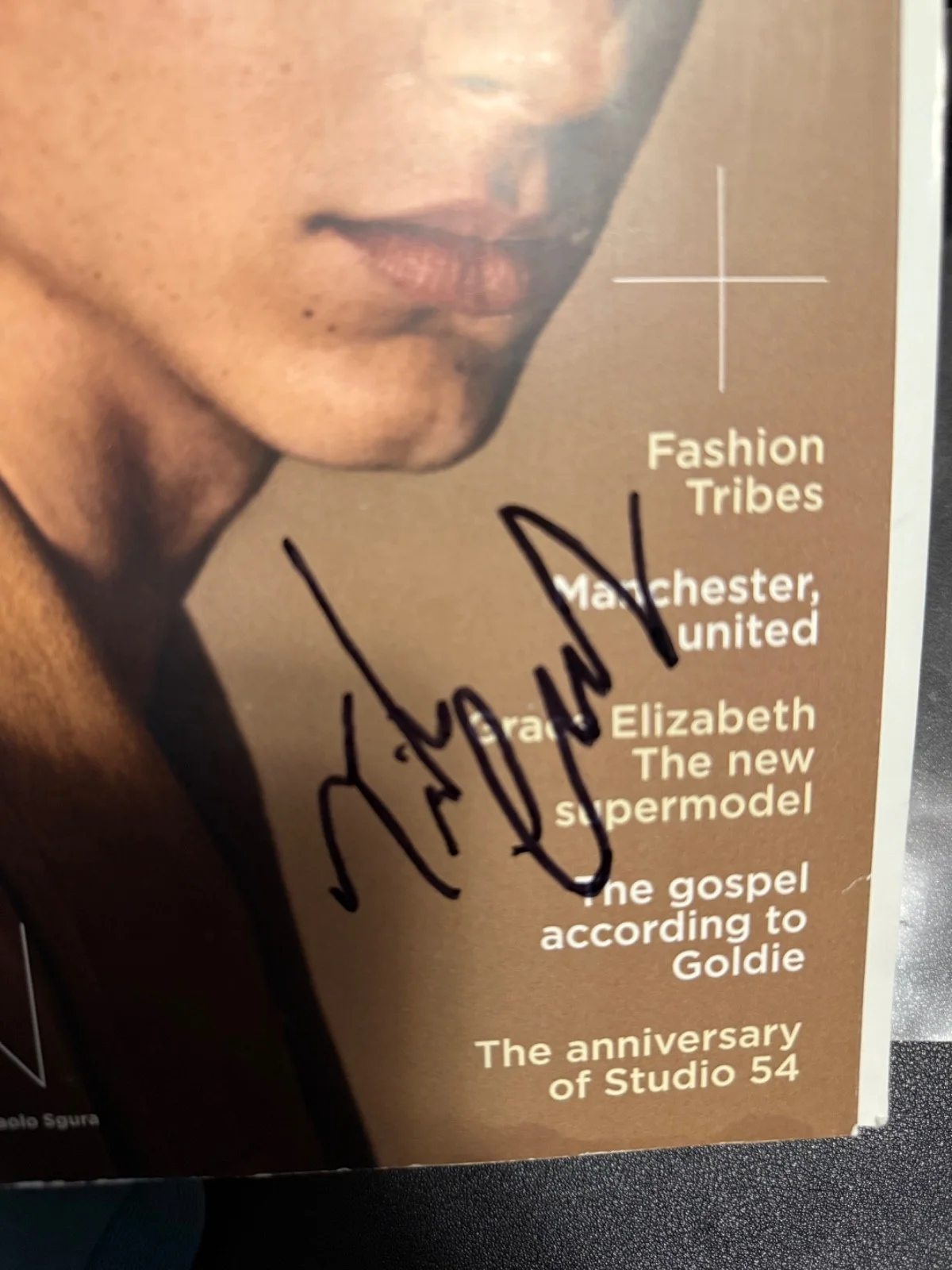 Timothée Chalamet — timothee chalamet autograph on rare magazine, image 2