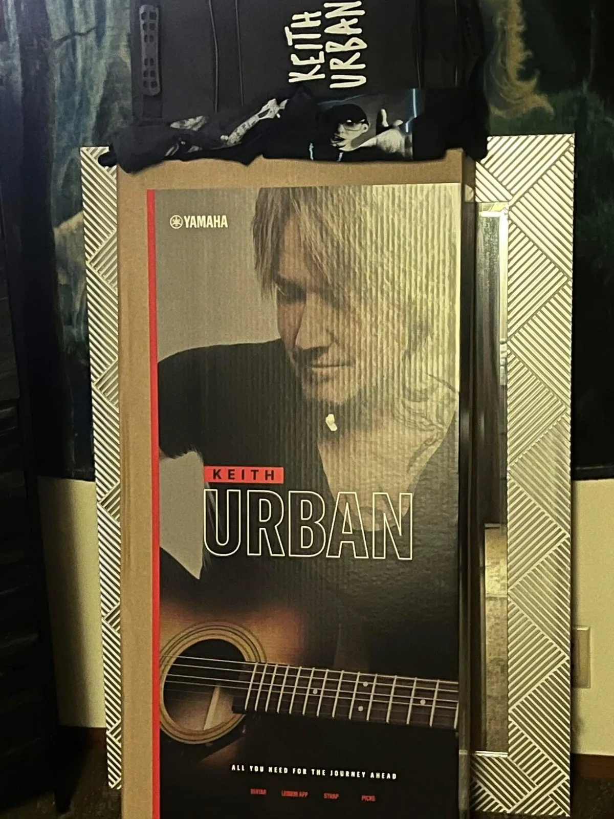 signed keith urban guitar from concert 2025, image 2