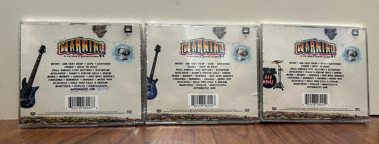 THE WARNING SET 3 LIVE AUDITORIO NACIONAL CDMX CDS + SIGNED INSERTS DANY ALE PAU, image 3