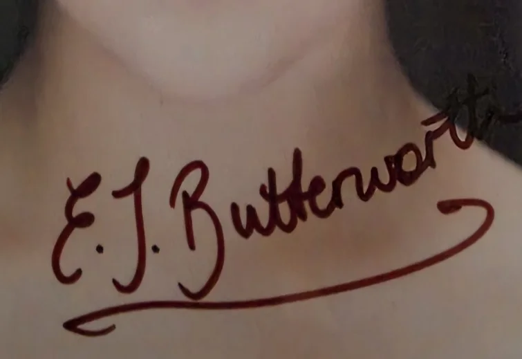 Eliza Butterworth Autographed 4x6 hand signed photo Actress The Last Kingdom, image 2