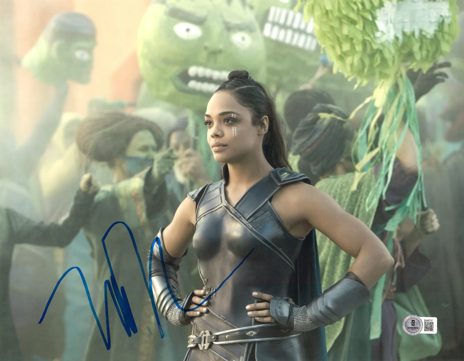 TESSA THOMPSON — TESSA THOMPSON SIGNED AUTOGRAPH THOR RAGNAROK 11X14 PHOTO BECKETT BAS MARVEL