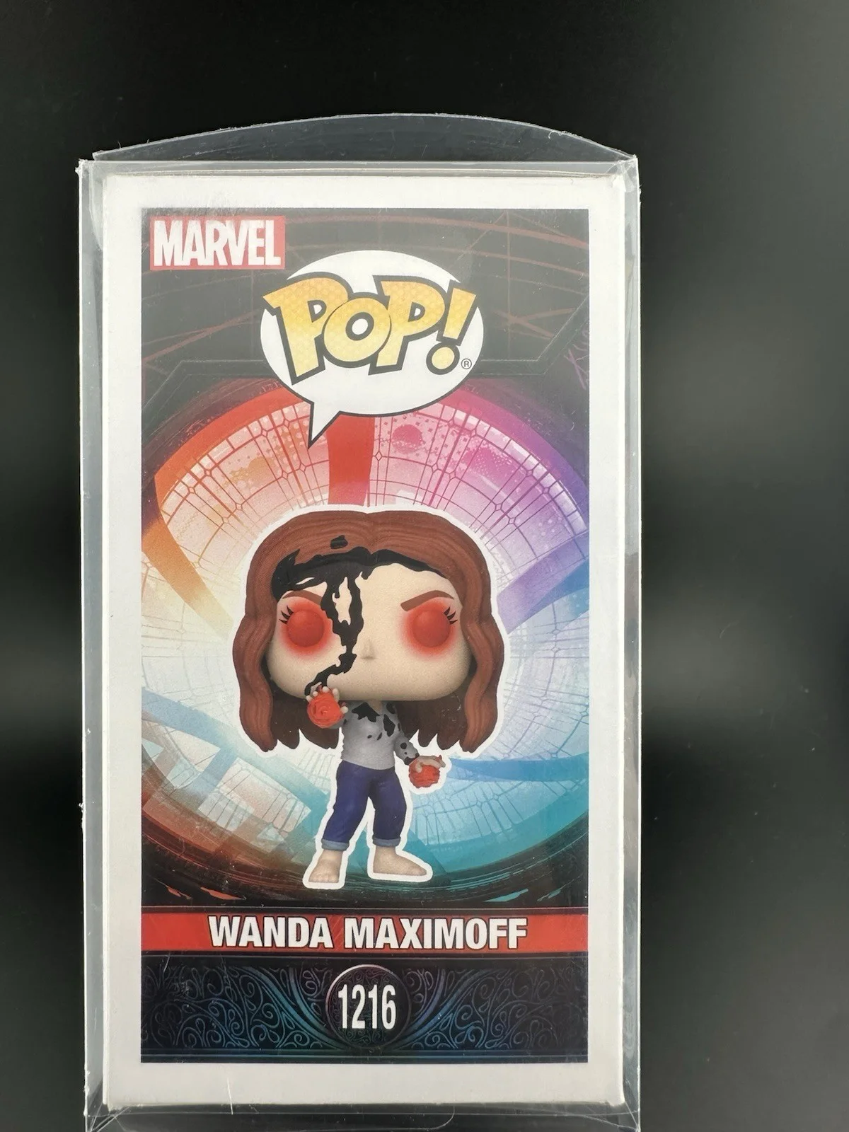 Elizabeth Olsen — Elizabeth Olsen Signed Scarlet Witch Red Eyes Funko Pop # 1216 Beckett Witnessed, изображение 5