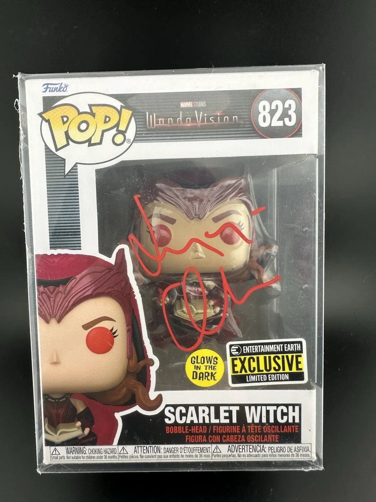 Elizabeth Olsen — Elizabeth Olsen Signed Scarlet Witch Red Eyes Funko Pop 823 Beckett Witnessed, изображение 2