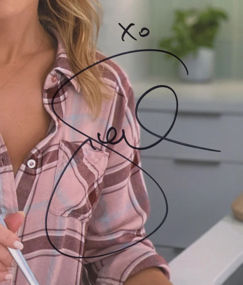 GIADA DE LAURENTIIS — Giada De Laurentiis signed Autograph 8x10 Photo CHEF c Hot SEXY MrBeast ACOA COA, image 4