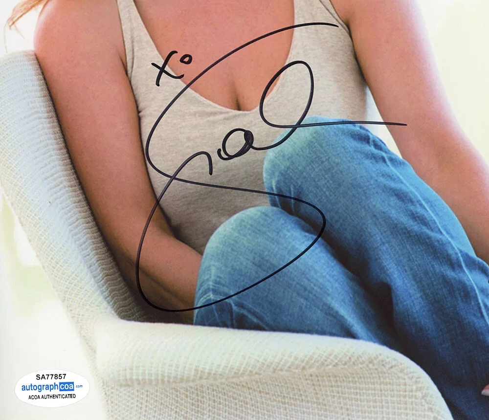GIADA DE LAURENTIIS — Giada De Laurentiis signed Autograph 8x10 Photo CHEF b Hot SEXY MrBeast ACOA COA, image 4