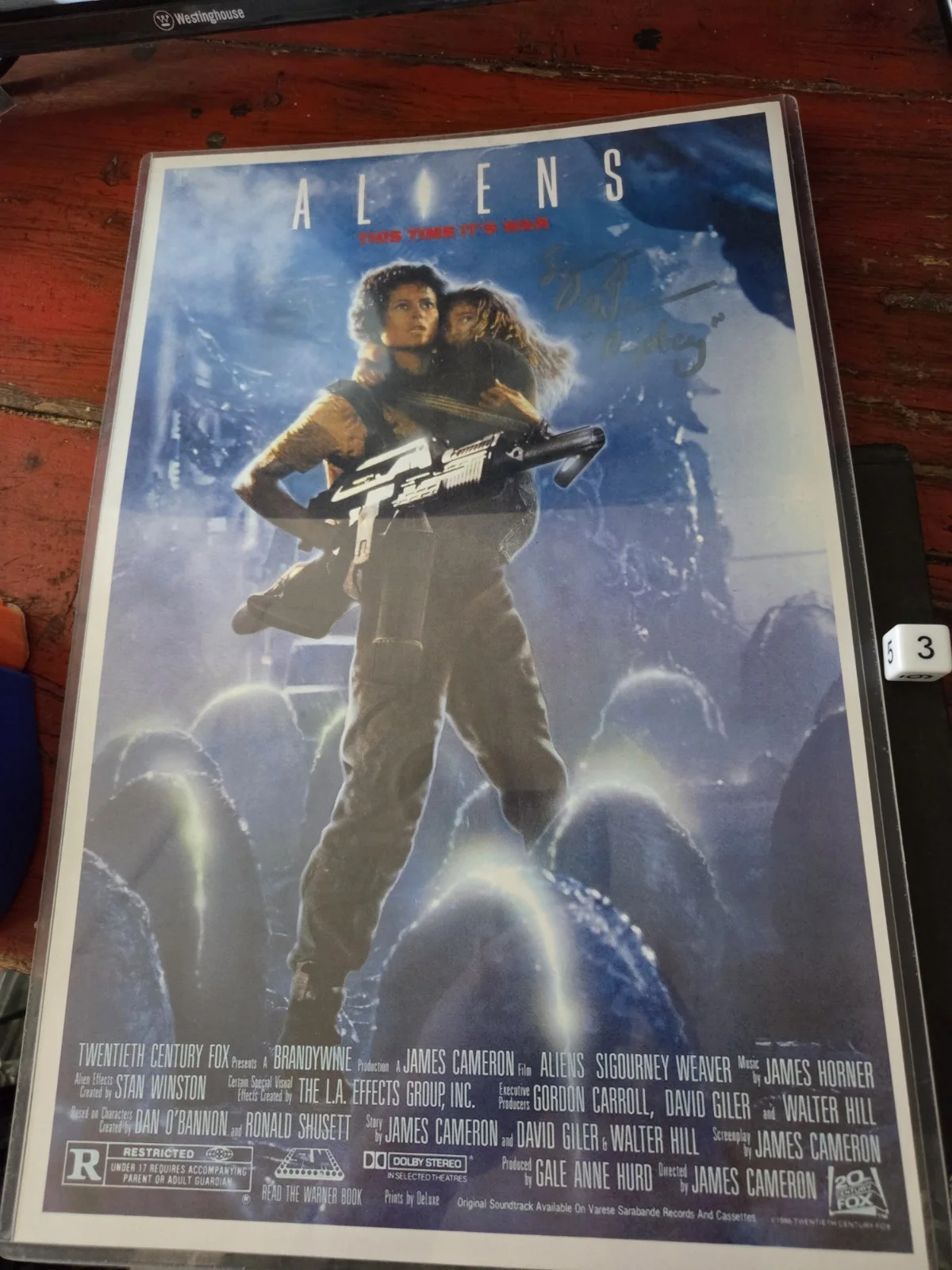 Sigourney Weaver — Sigourney Weaver Autographed Ripley Aliens Poster Certificate Of Authenticity