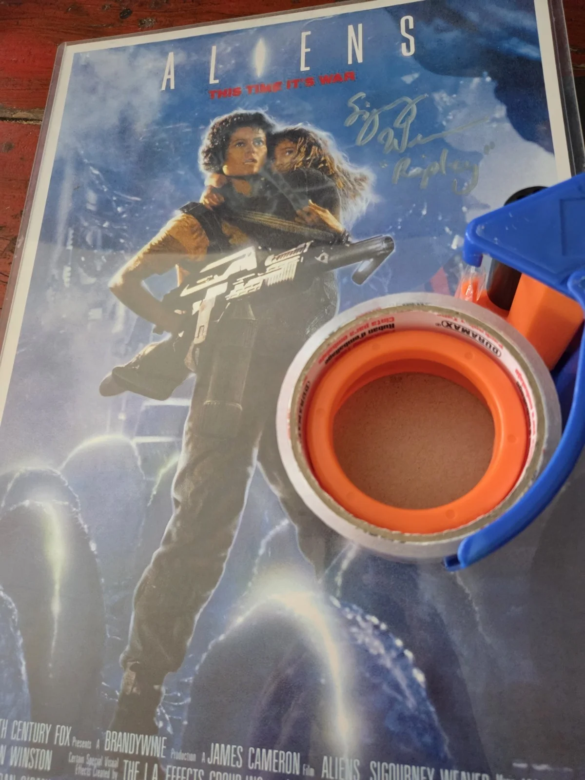Sigourney Weaver — Sigourney Weaver Autographed Ripley Aliens Poster Certificate Of Authenticity, image 4