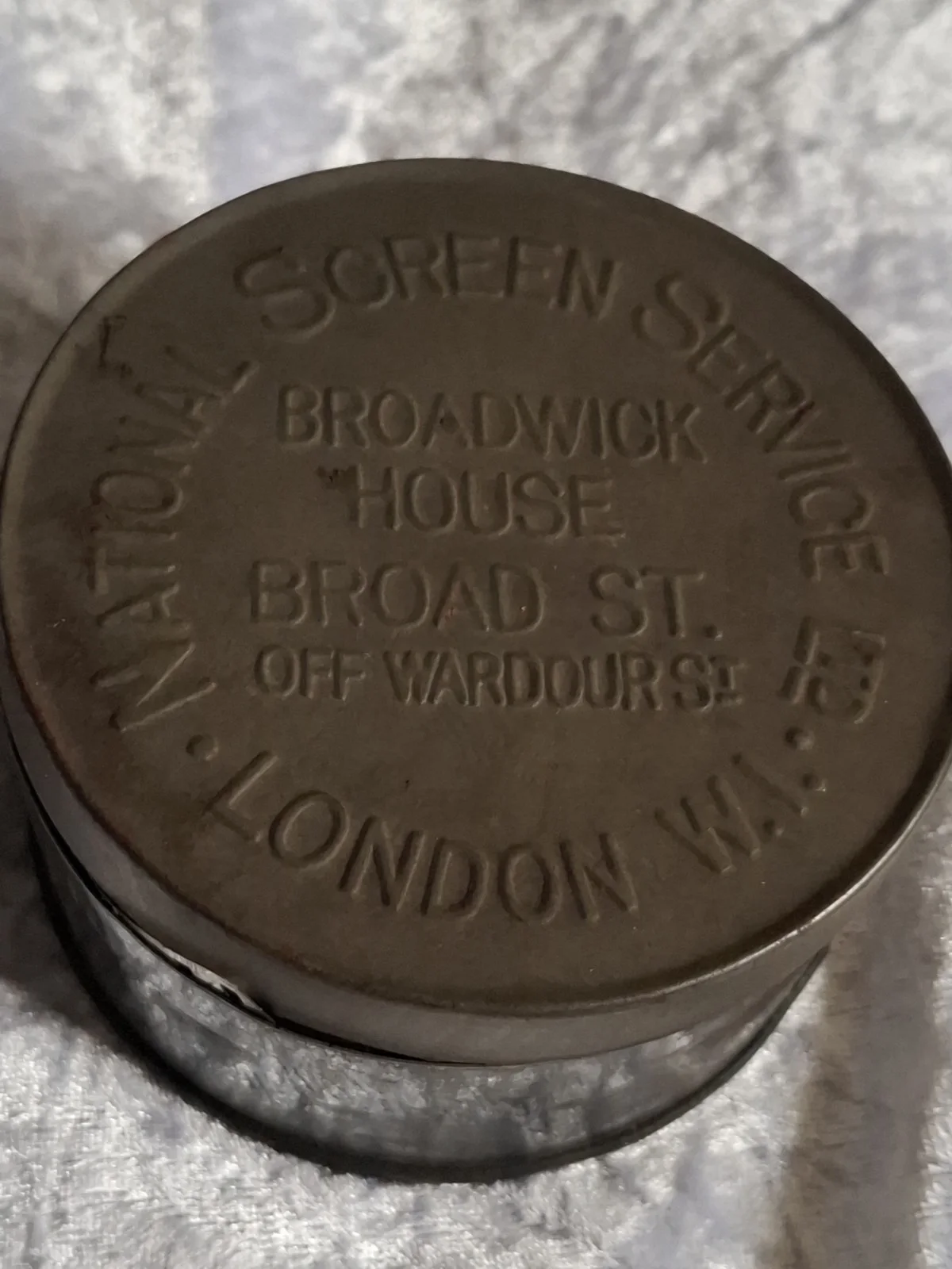 Vintage National Screen Service Ltd Tin, image 2