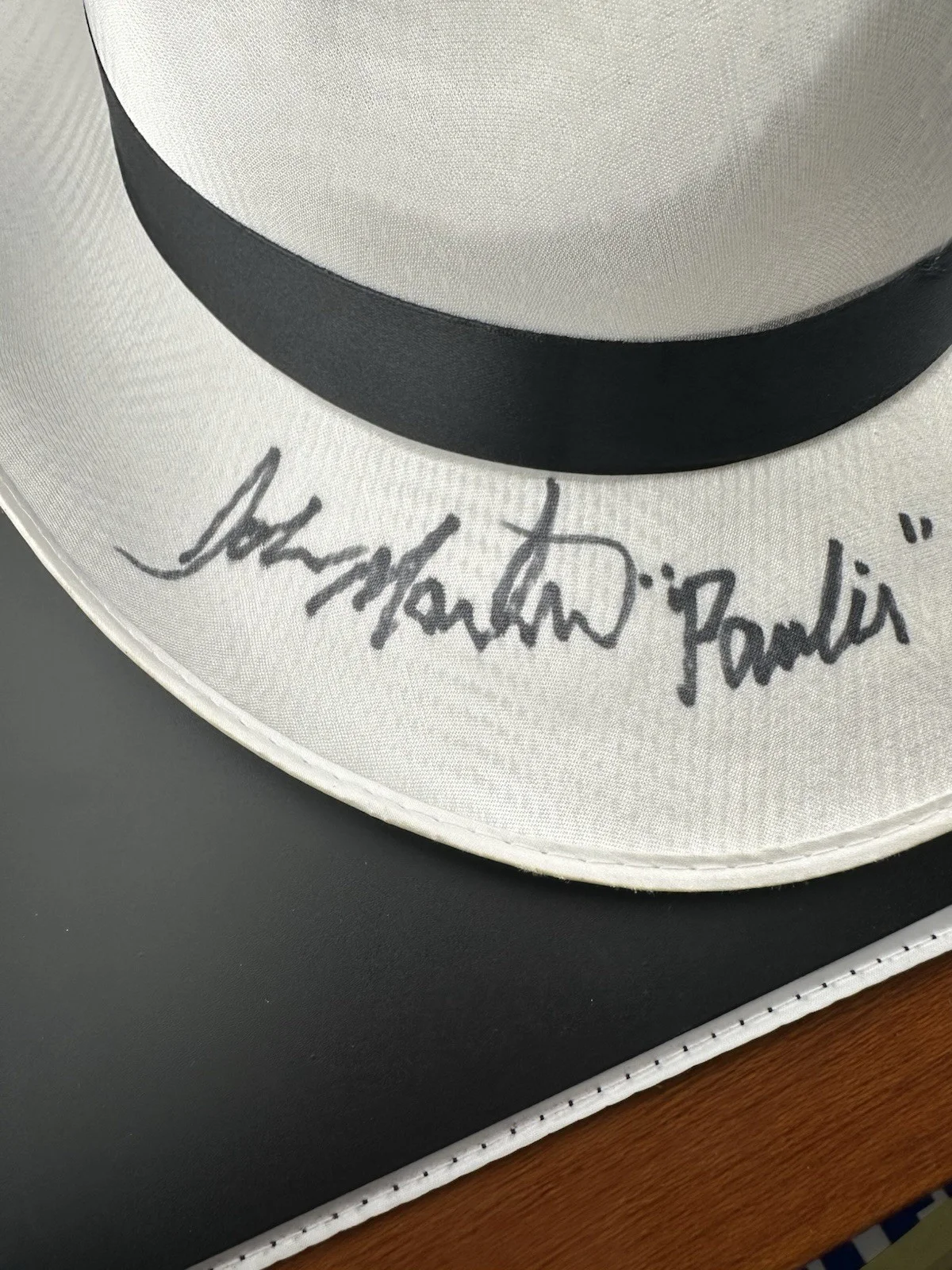 Gianni Russo — John Martino & Gianni Russo Autographed Godfather Top Hat Signed JSA (1), изображение 2