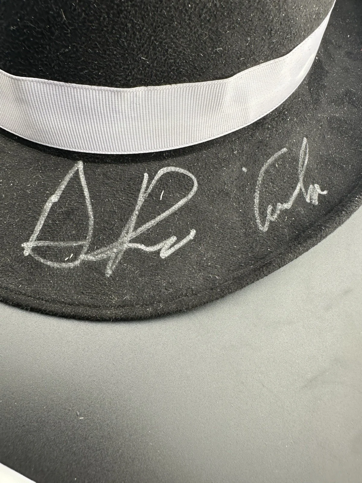 Gianni Russo — John Martino & Gianni Russo Autographed Godfather Top Hat Signed JSA, image 3