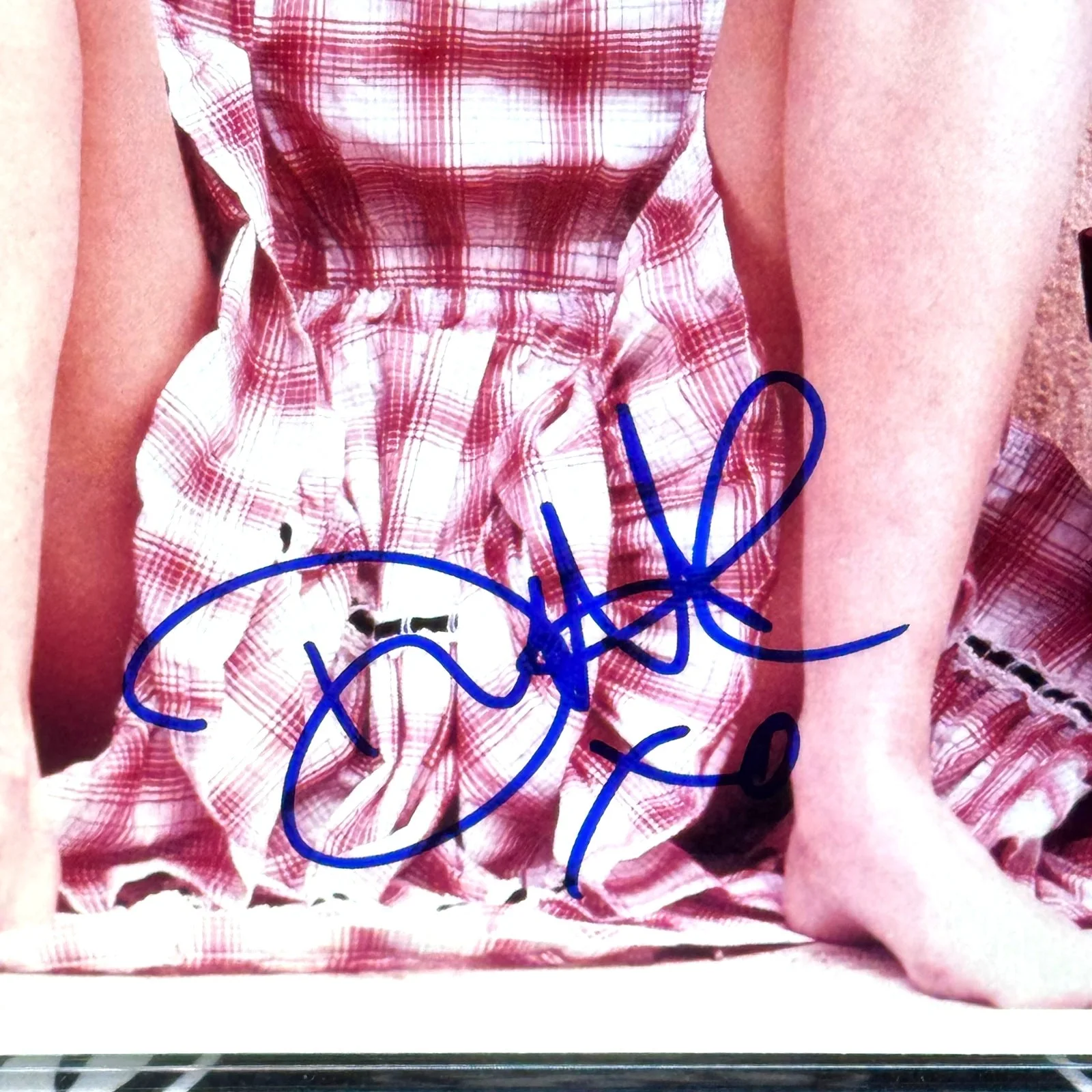 Daryl Hannah — DARYL HANNAH Signed 8x10 Photo PSA DNA Certified Autograph Auto Actress Director, image 2
