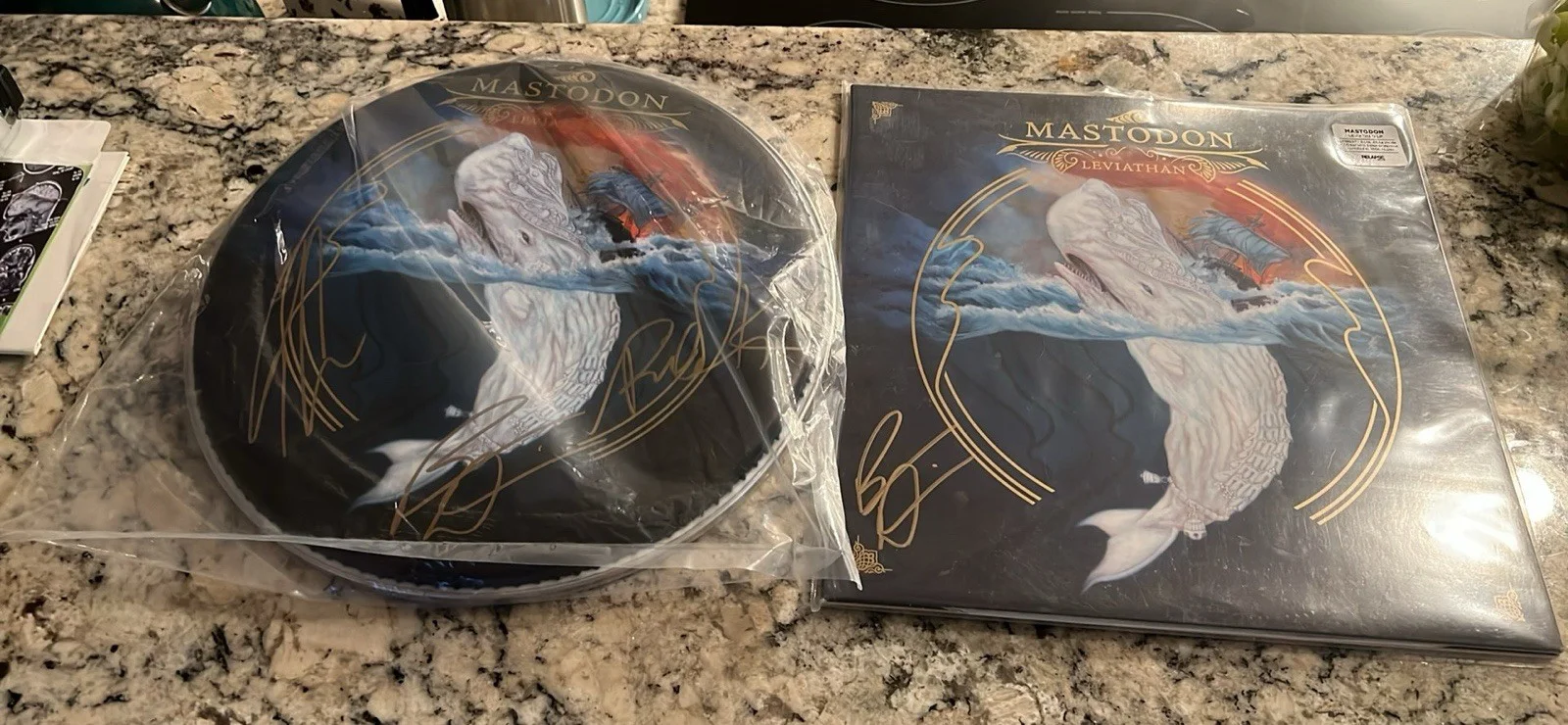 Mastodon Leviathan Clear w Splatter Vinyl Signed By Band With Signed Drum Head, image 3