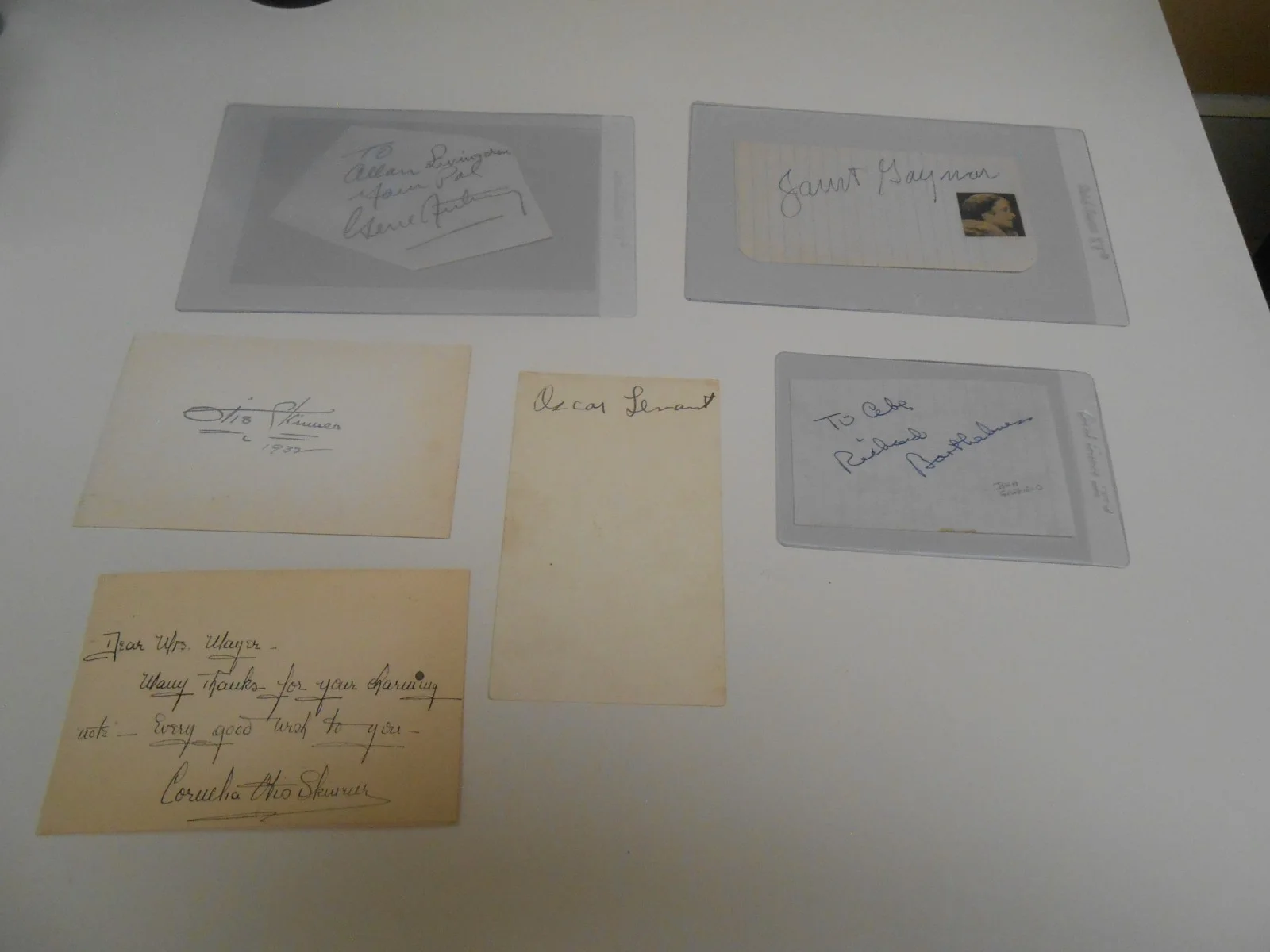 Lot Of Hollywood Stars Autographs On Paper/Cards Some Personalized, изображение 2