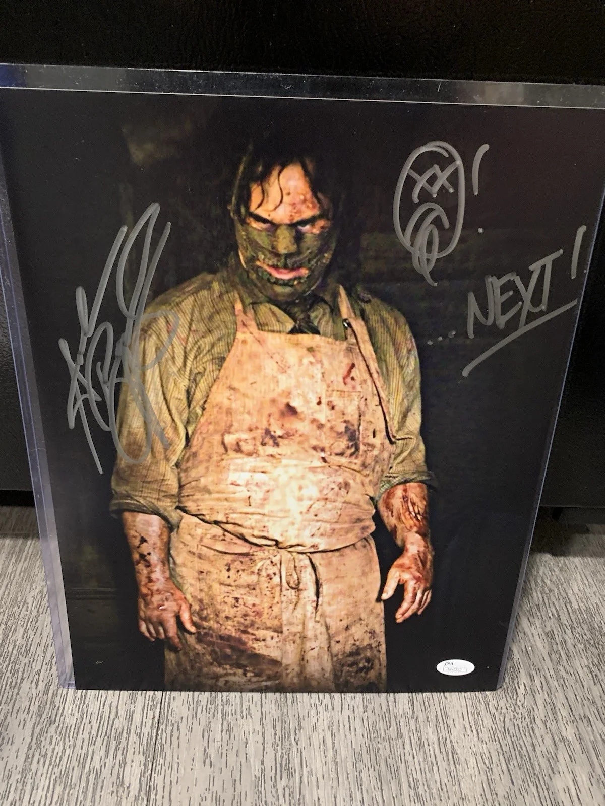 VintageTexas Chainsaw Massacre Large poster photo Signed COA JSA 14x11, изображение 2
