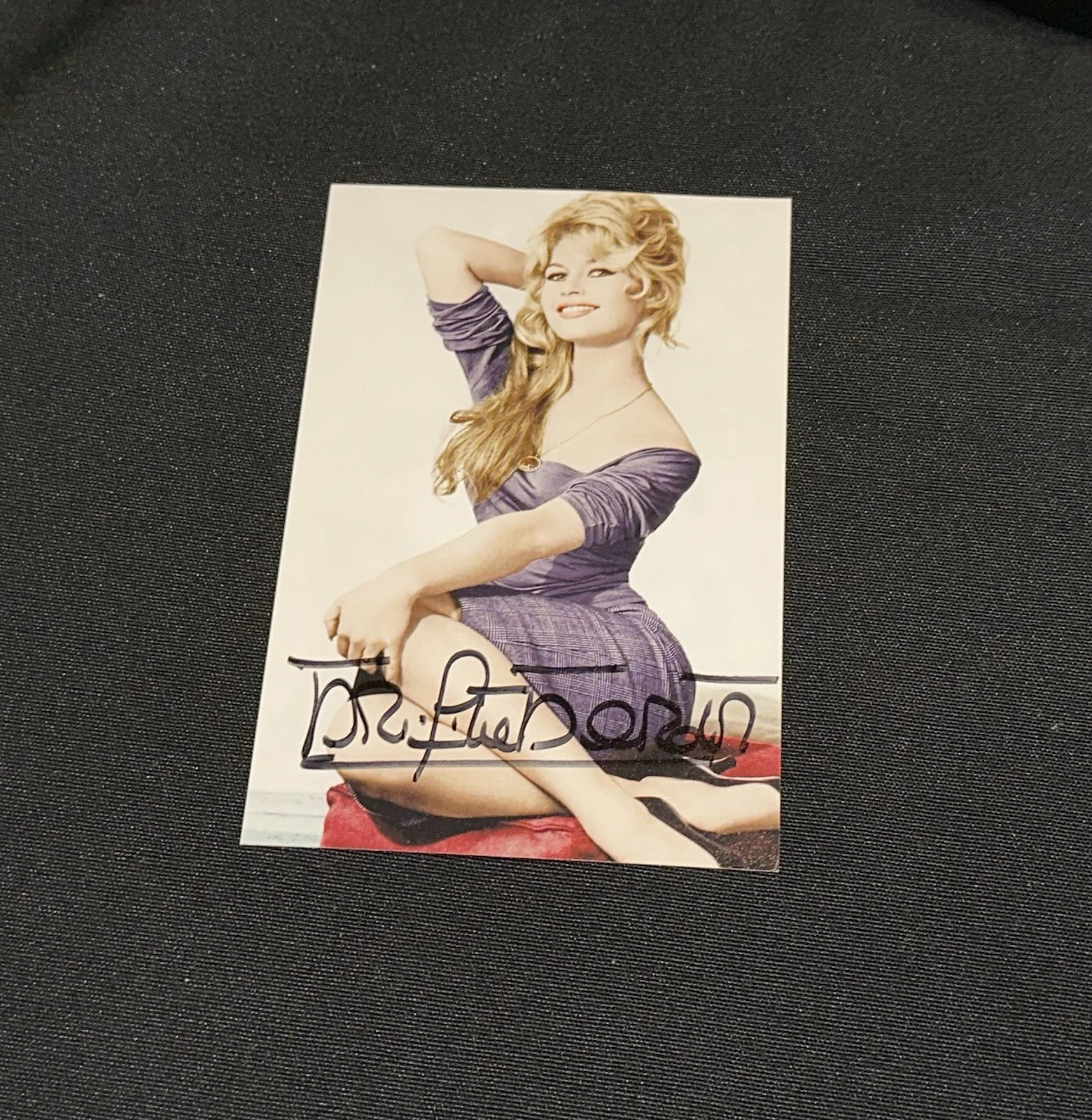 SEE TITLE — BRIGITTE BARDOT Signed 4x6 Photo sexy actress model French Paris, изображение 3