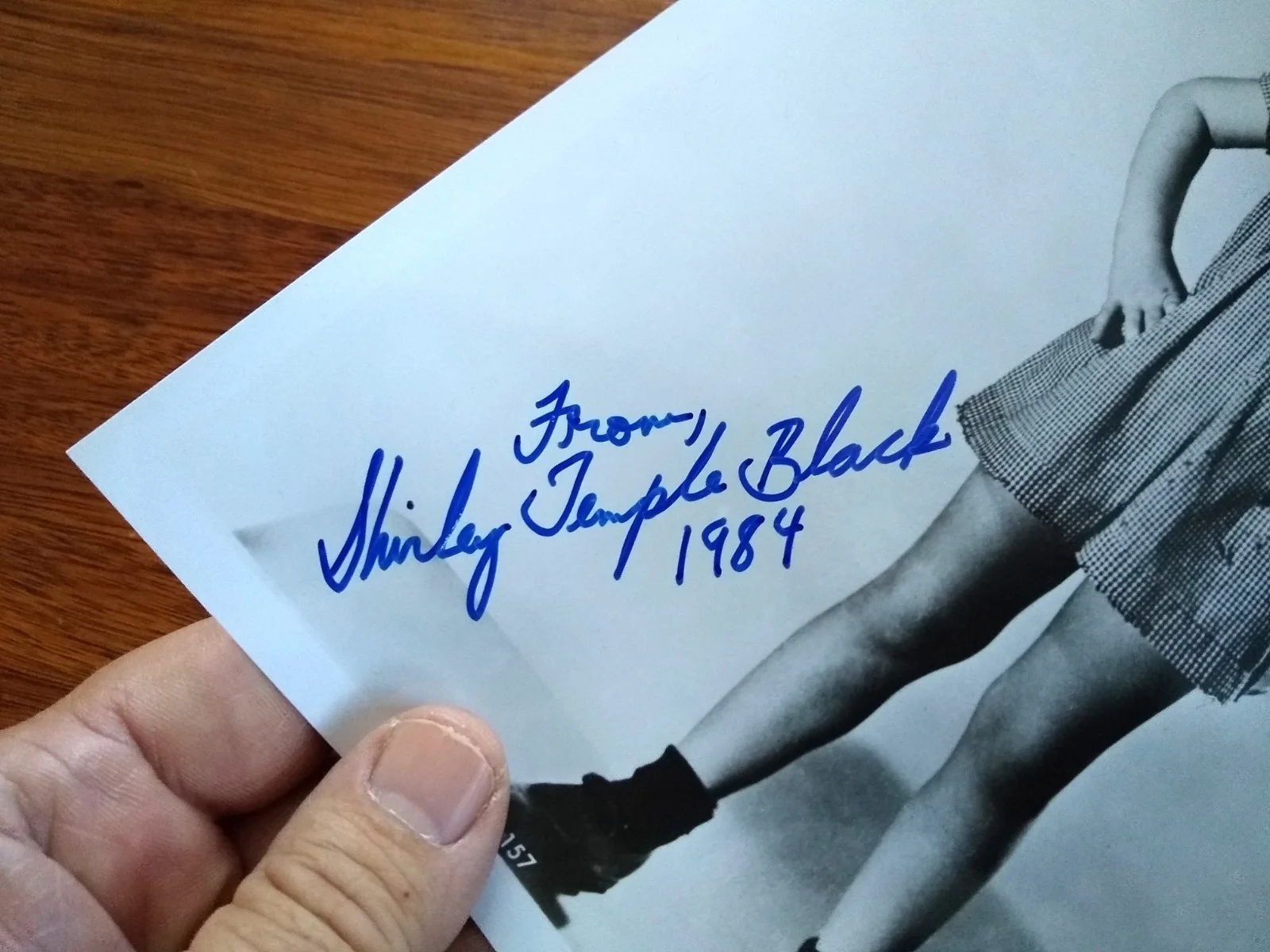 Shirley Temple Black — Shirley Temple Black Hollywood Actress Autographed 8x10 B&W Signed Glossy Photo, image 3