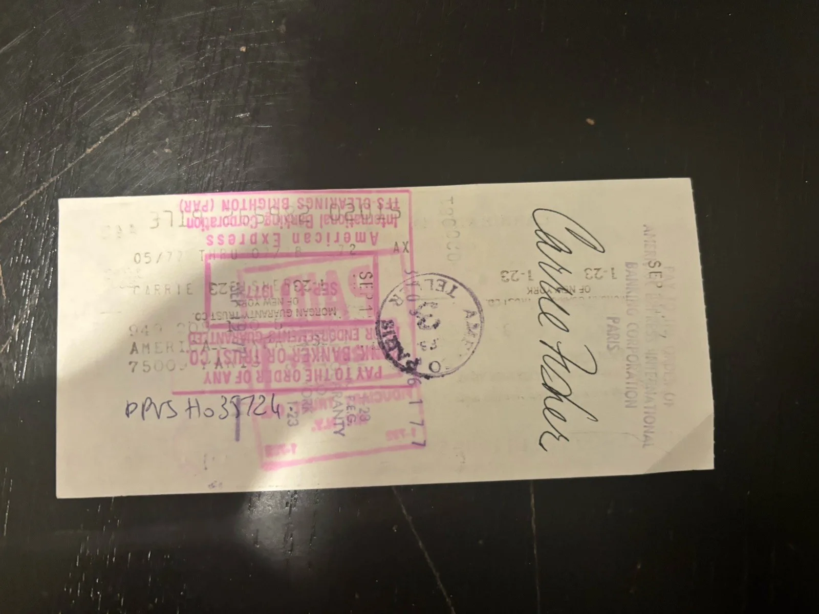 Very Rare CARRIE FISHER 1970 Hand Signed Bank Check STAR WARS Autograph, изображение 2
