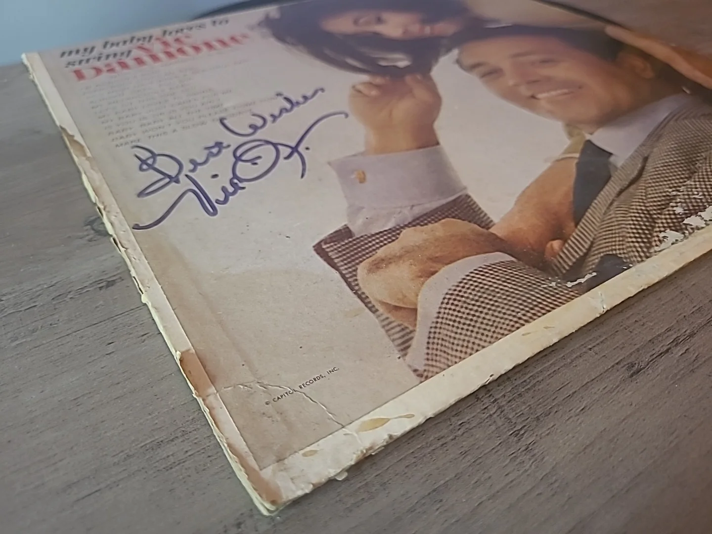 Vic Damone — VIC DAMONE Signed Record Album AUTOGRAPHED 1960s Pop, image 4