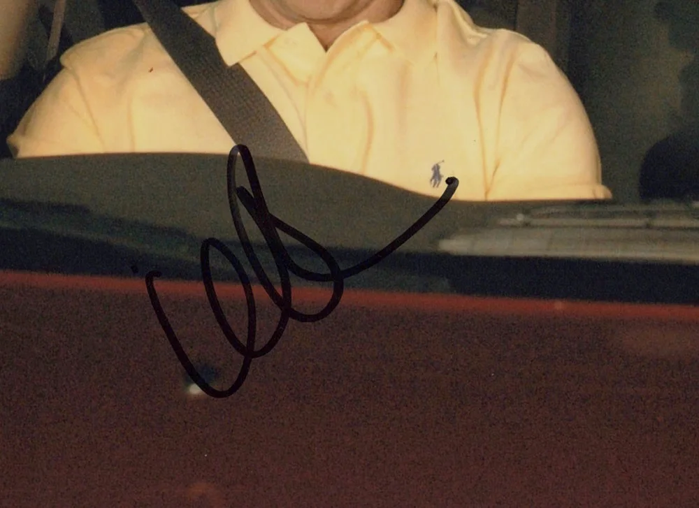 LESLIE MANN — Leslie Mann signed "40 YEAR OLD VIRGIN" 8x10 Photo b Proof STEVE CARELL Sexy COA, изображение 3